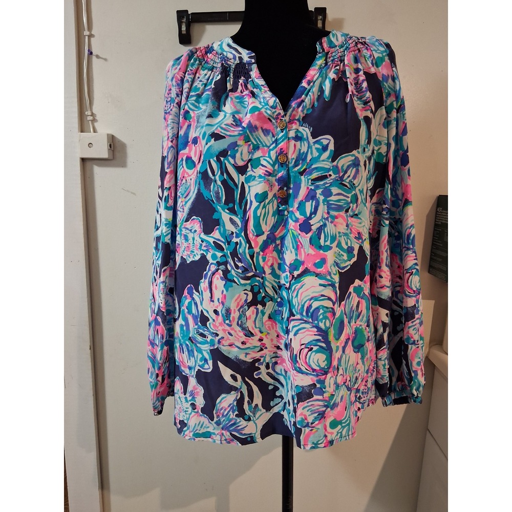 Lilly Pulitzer 100% Silk Blouse Large Navy Pink Shell Floral Print Gold Buttons